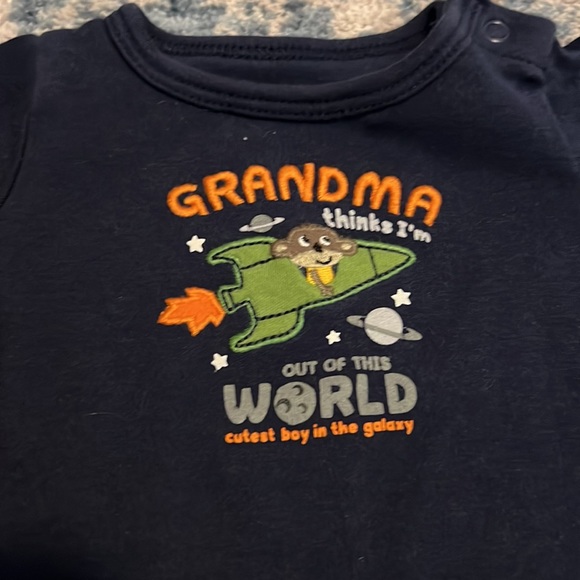 Carters NewBorn Lot (B-3) - Picture 10 of 11